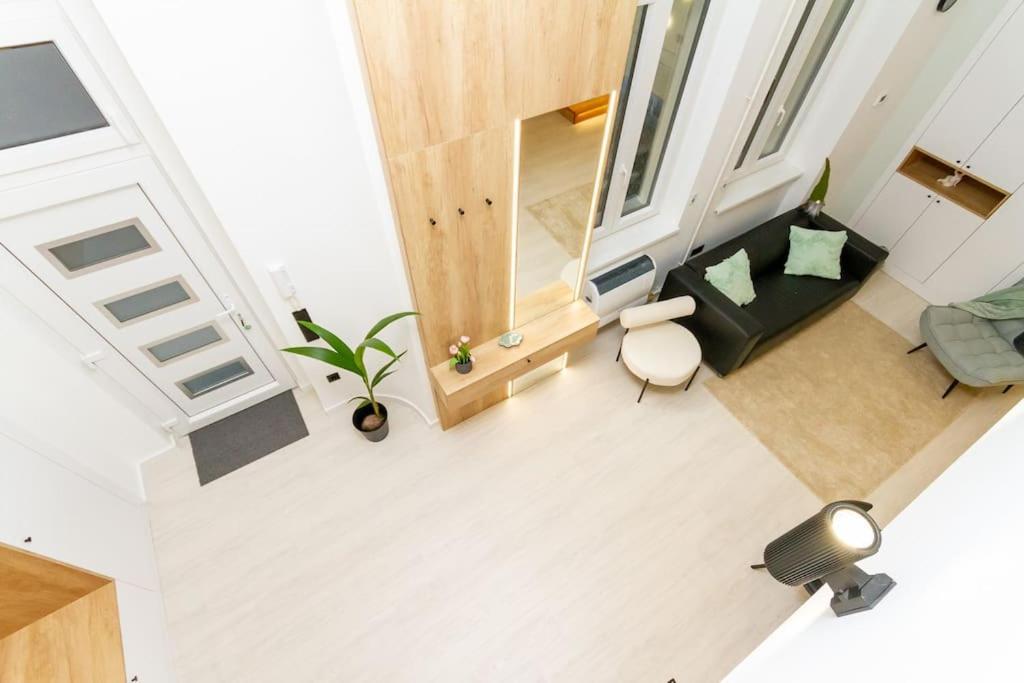 2 Bedroom W Ac Extravagant Gallery Loft By Newave Appartement *